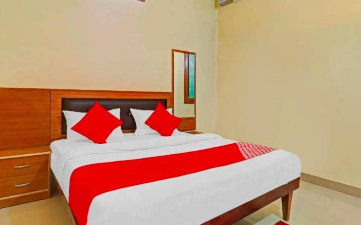 Kk Guest House Lucknow Bagian luar foto